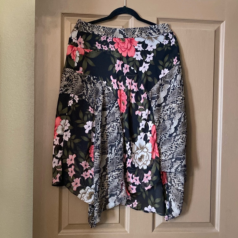 INC International Concepts “Blossom Snake” Skirt